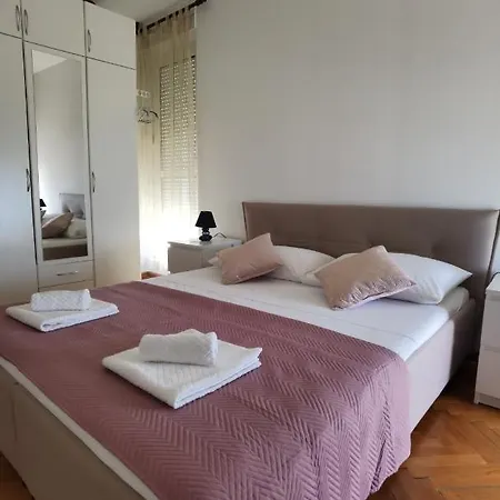 Apartment T-star, 2-bedroom With Magnificent View Split