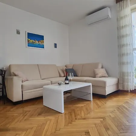 Apartment T-star, 2-bedroom With Magnificent View *